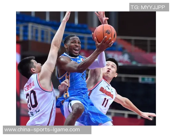 罗伯士与阿特拉斯精彩对决直播全程回顾与分析