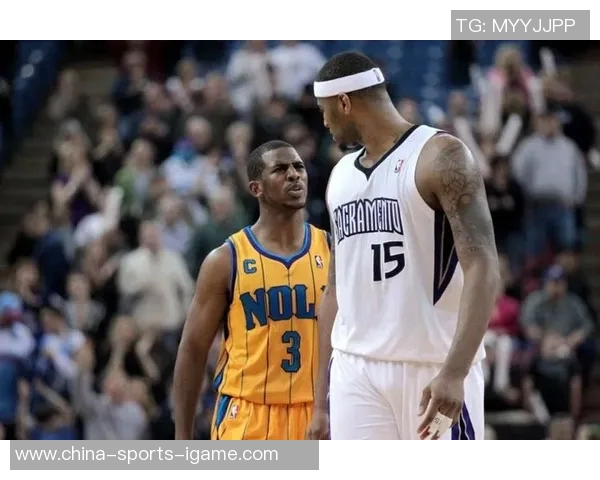 考辛斯与小乔丹的对决谁能在NBA赛场上更胜一筹解析两位中锋的技术与风格